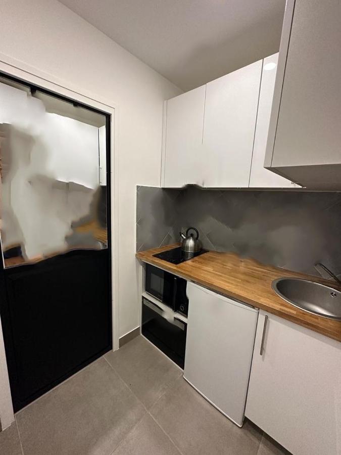 Studio -Champs Elysees Париж Экстерьер фото